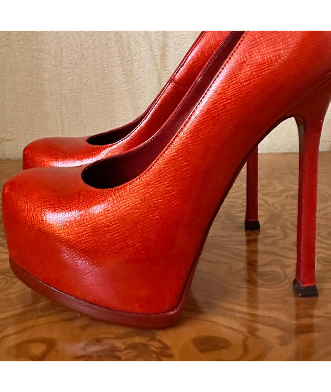SAINT LAURENT Коралловые туфли из лакированной кожи, фото 7