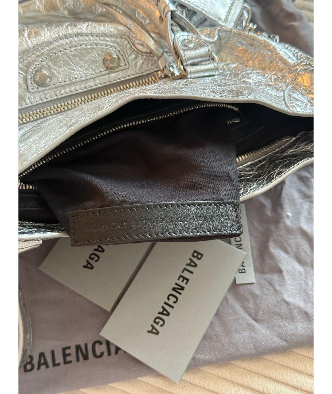 BALENCIAGA Серебряная кожаная сумка через плечо, фото 6