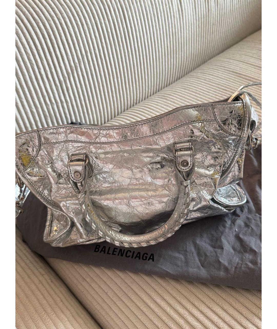 BALENCIAGA Серебряная кожаная сумка через плечо, фото 2