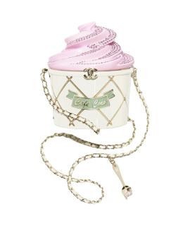 CHANEL Сумка через плечо