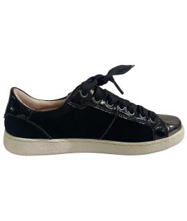 UGG AUSTRALIA Кроссовки