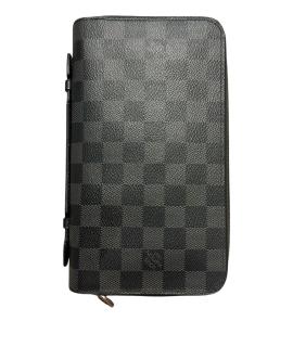 LOUIS VUITTON Кошелек