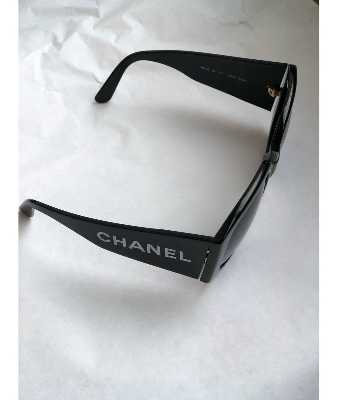 CHANEL VINTAGE Черные пластиковые солнцезащитные очки, фото 2