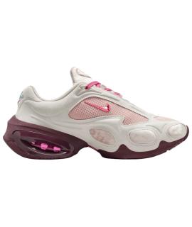 NIKE Кроссовки