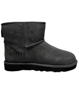 UGG AUSTRALIA Низкие ботинки