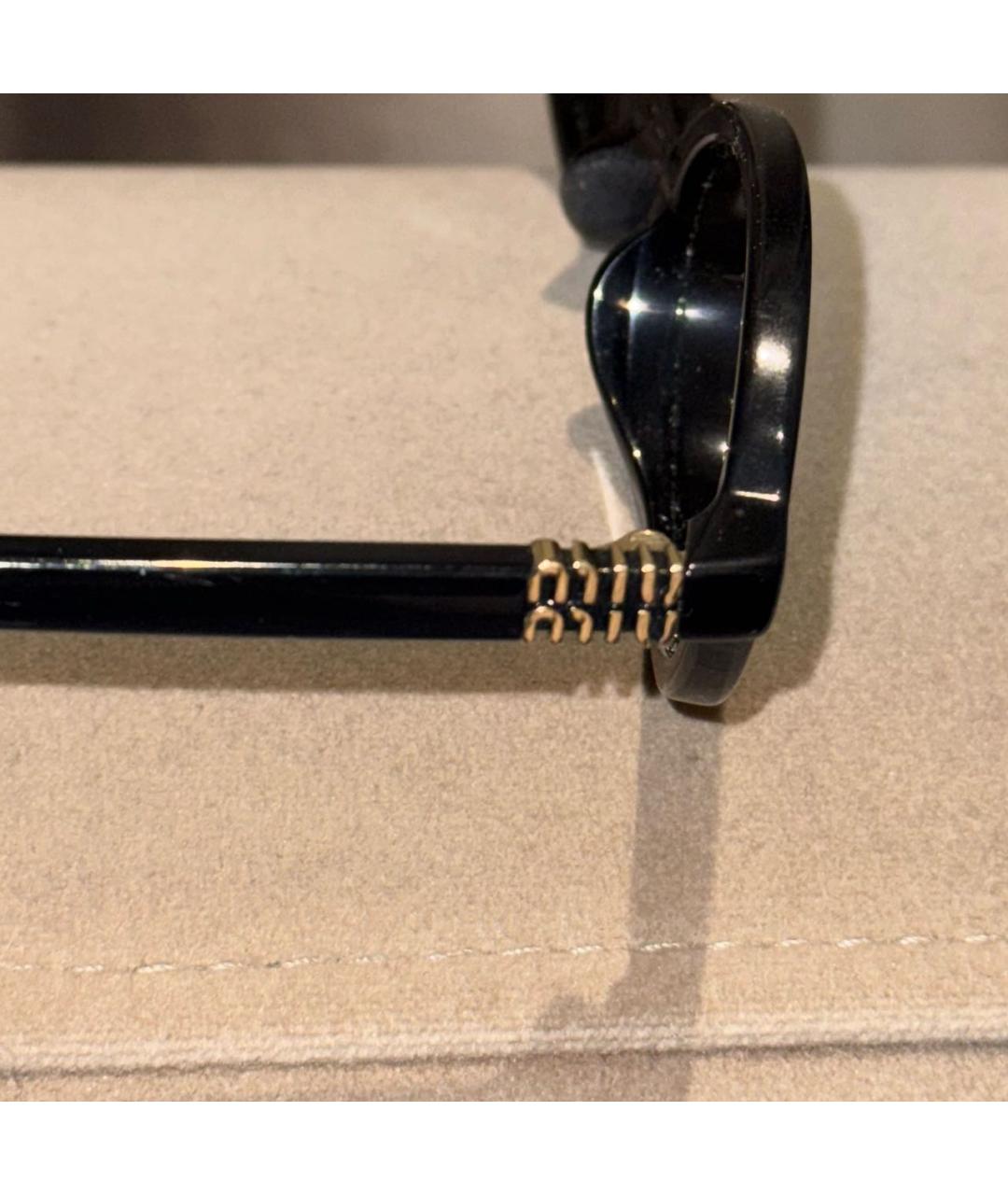 MIU MIU Черные пластиковые солнцезащитные очки, фото 3