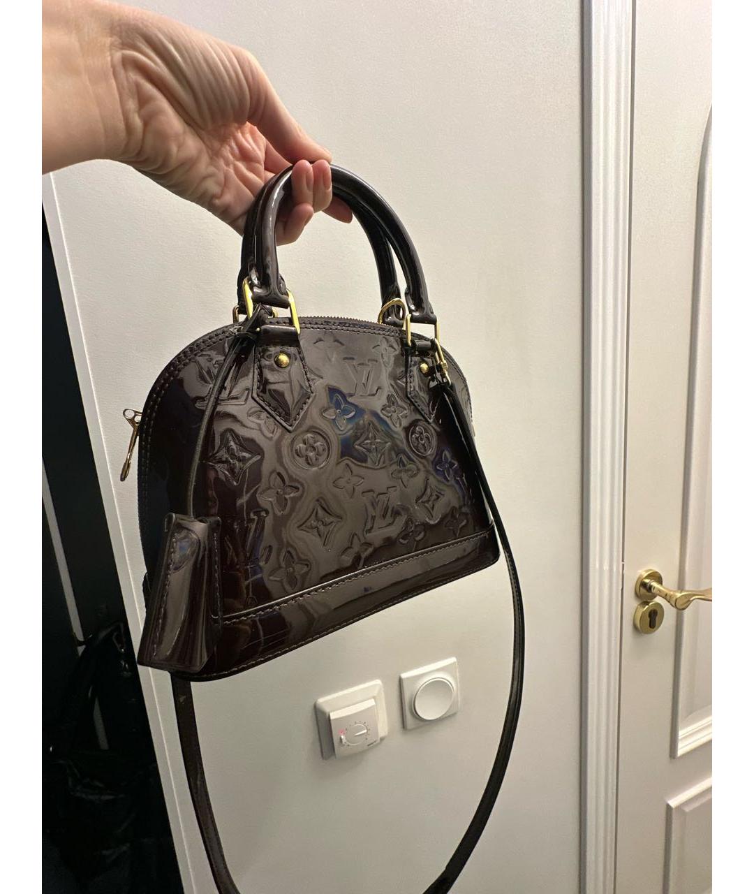 LOUIS VUITTON Бордовая сумка с короткими ручками из лакированной кожи, фото 2