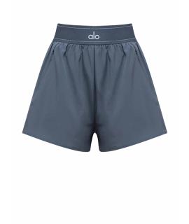 ALO YOGA Спортивные брюки и шорты