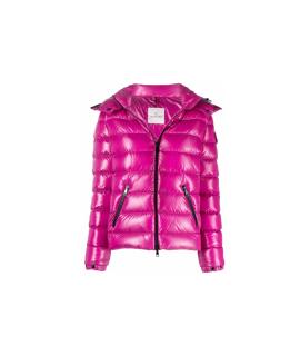 MONCLER Пуховик