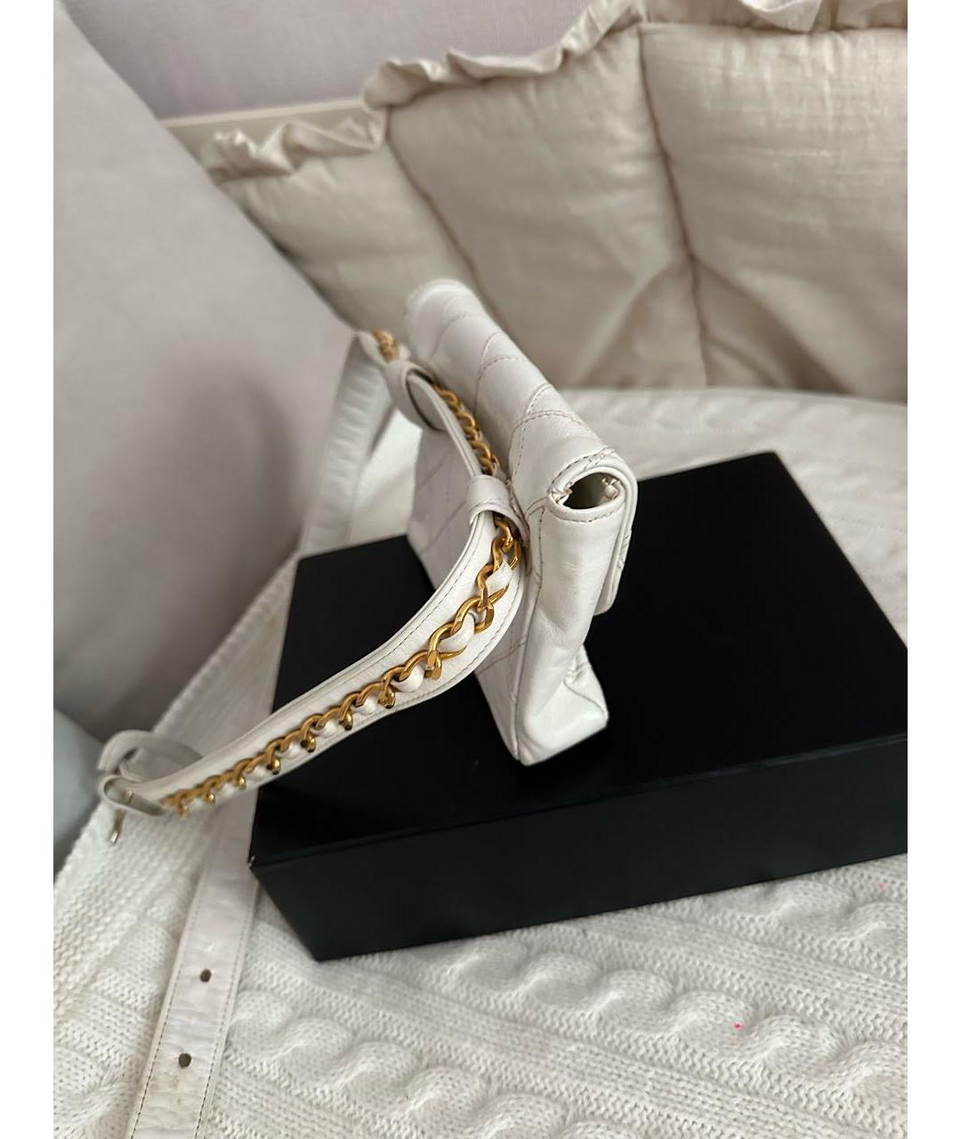 CHANEL Белая кожаная поясная сумка, фото 2