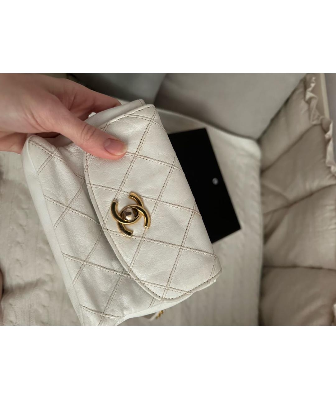 CHANEL Белая кожаная поясная сумка, фото 5