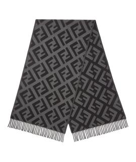 FENDI Шарф