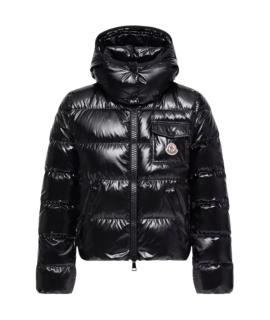 MONCLER Пуховик