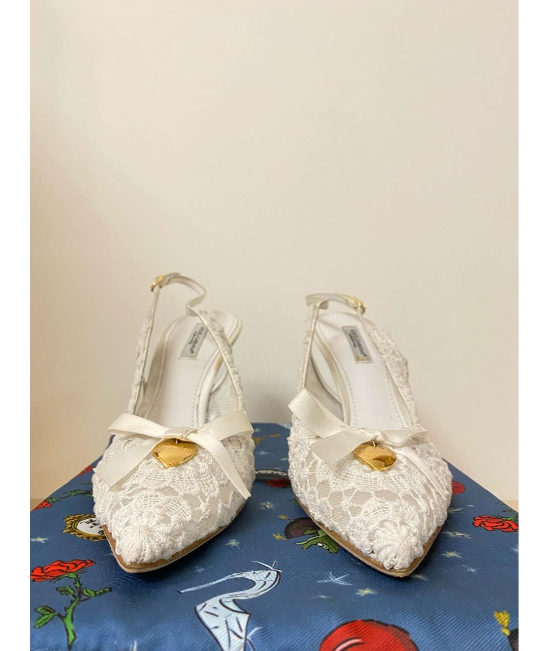 DOLCE&GABBANA Белые текстильные свадебные туфли на низком каблуке, фото 2