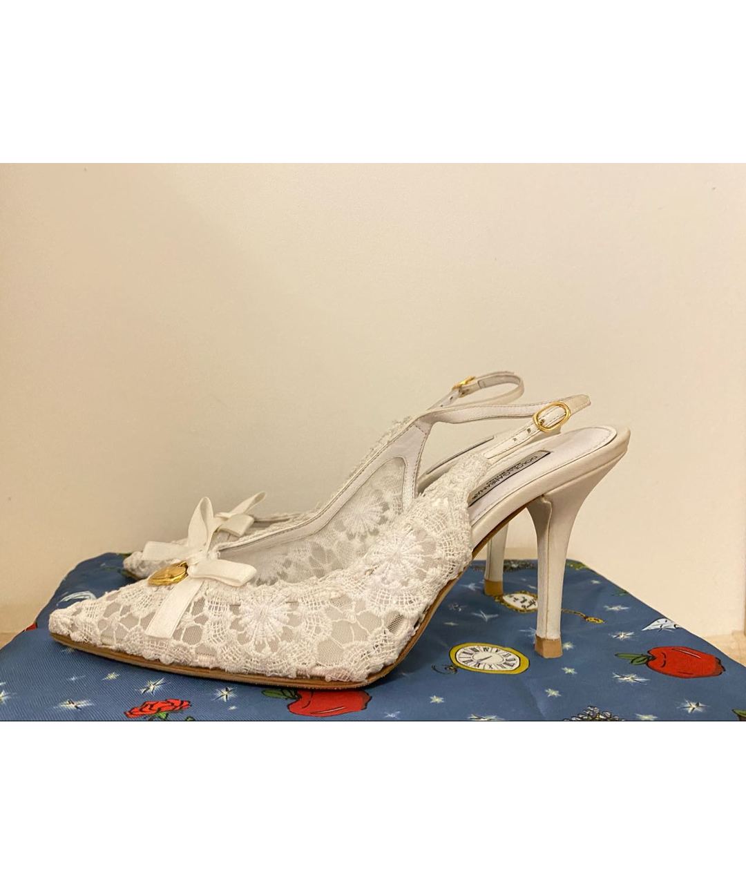DOLCE&GABBANA Белые текстильные свадебные туфли на низком каблуке, фото 5