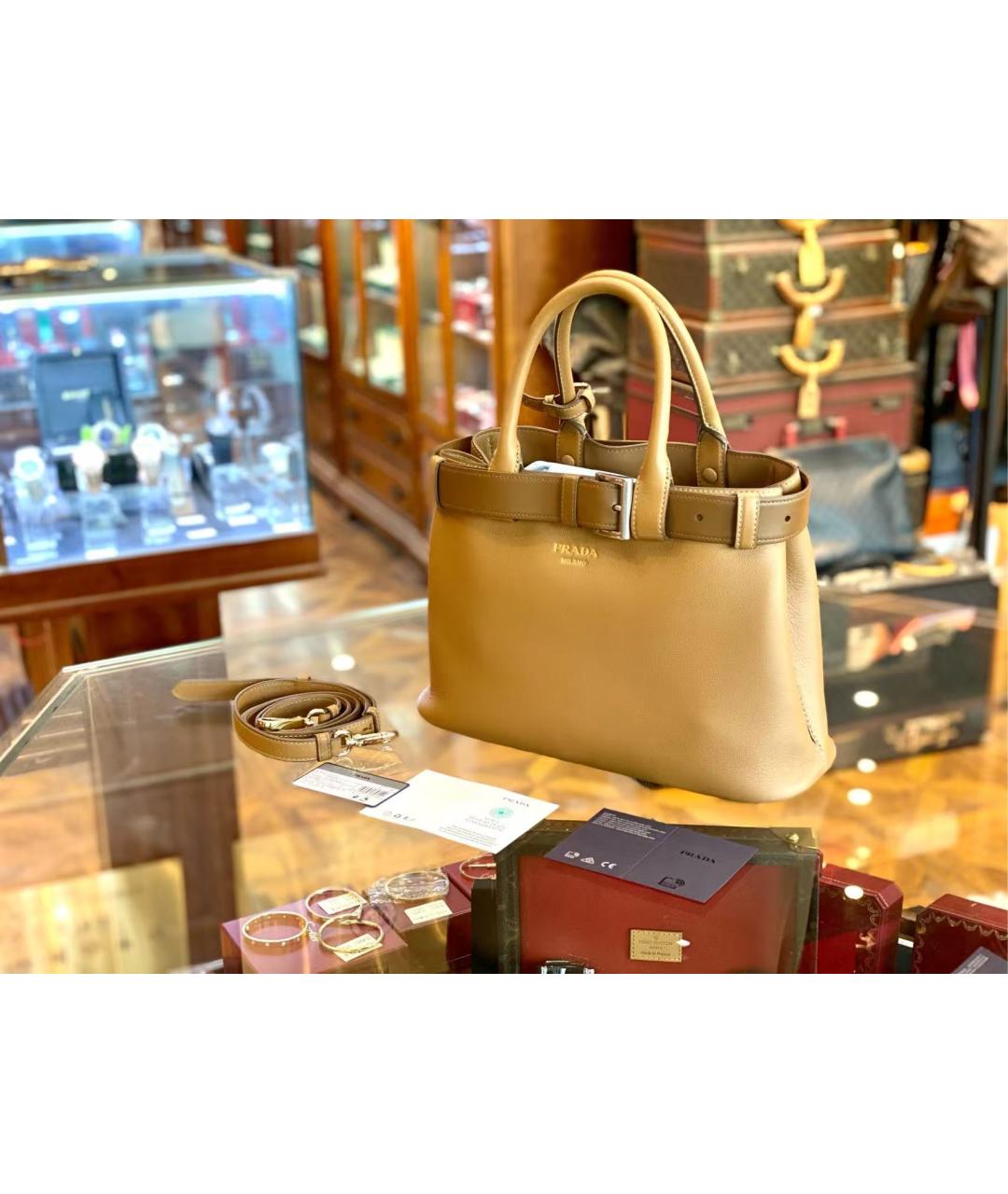 PRADA Коричневая кожаная сумка через плечо, фото 5