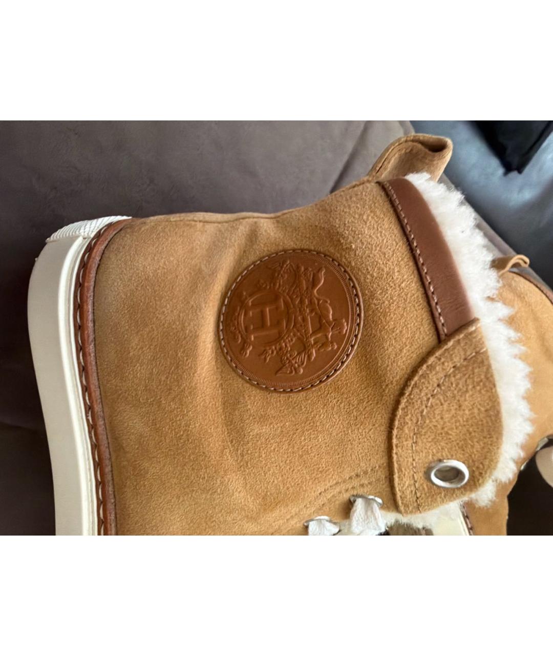 HERMES Горчичные замшевые кеды, фото 6