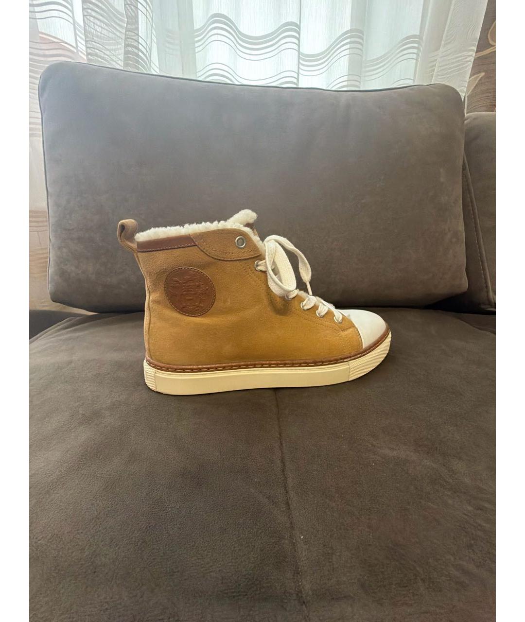 HERMES Горчичные замшевые кеды, фото 9