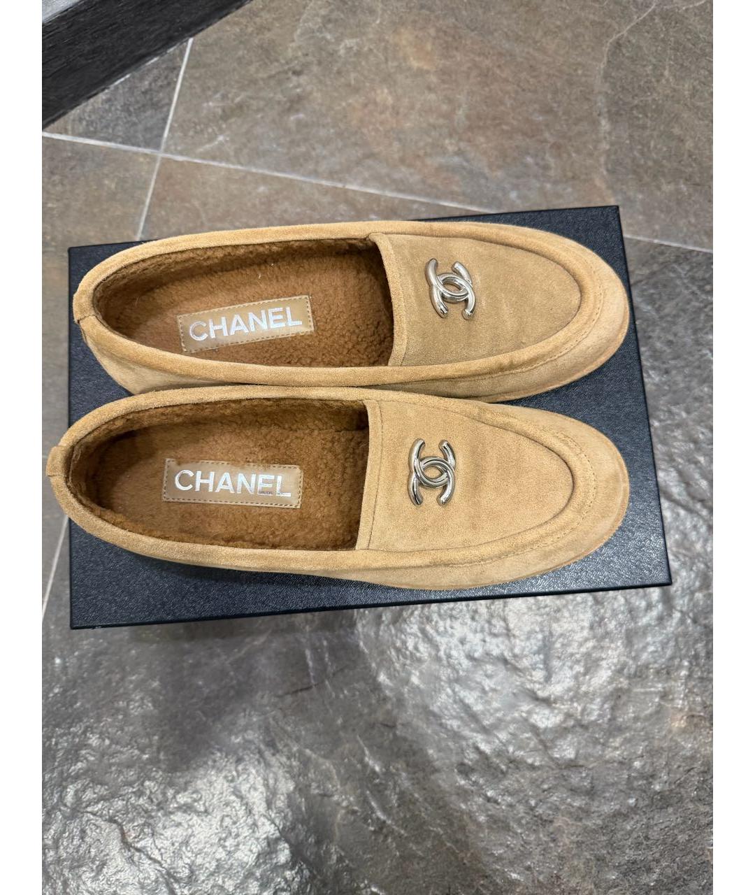 CHANEL Бежевые замшевые лоферы, фото 3