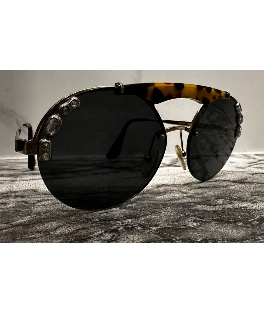 PRADA Черные пластиковые солнцезащитные очки, фото 2