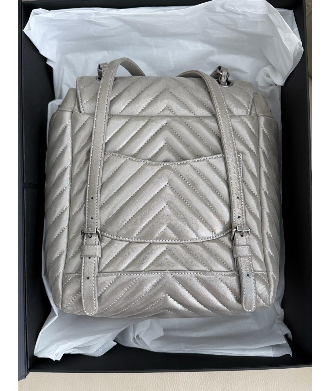 CHANEL Серебрянный кожаный рюкзак, фото 8