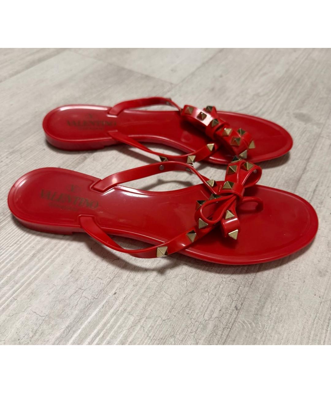 VALENTINO Красные резиновые шлепанцы, фото 7