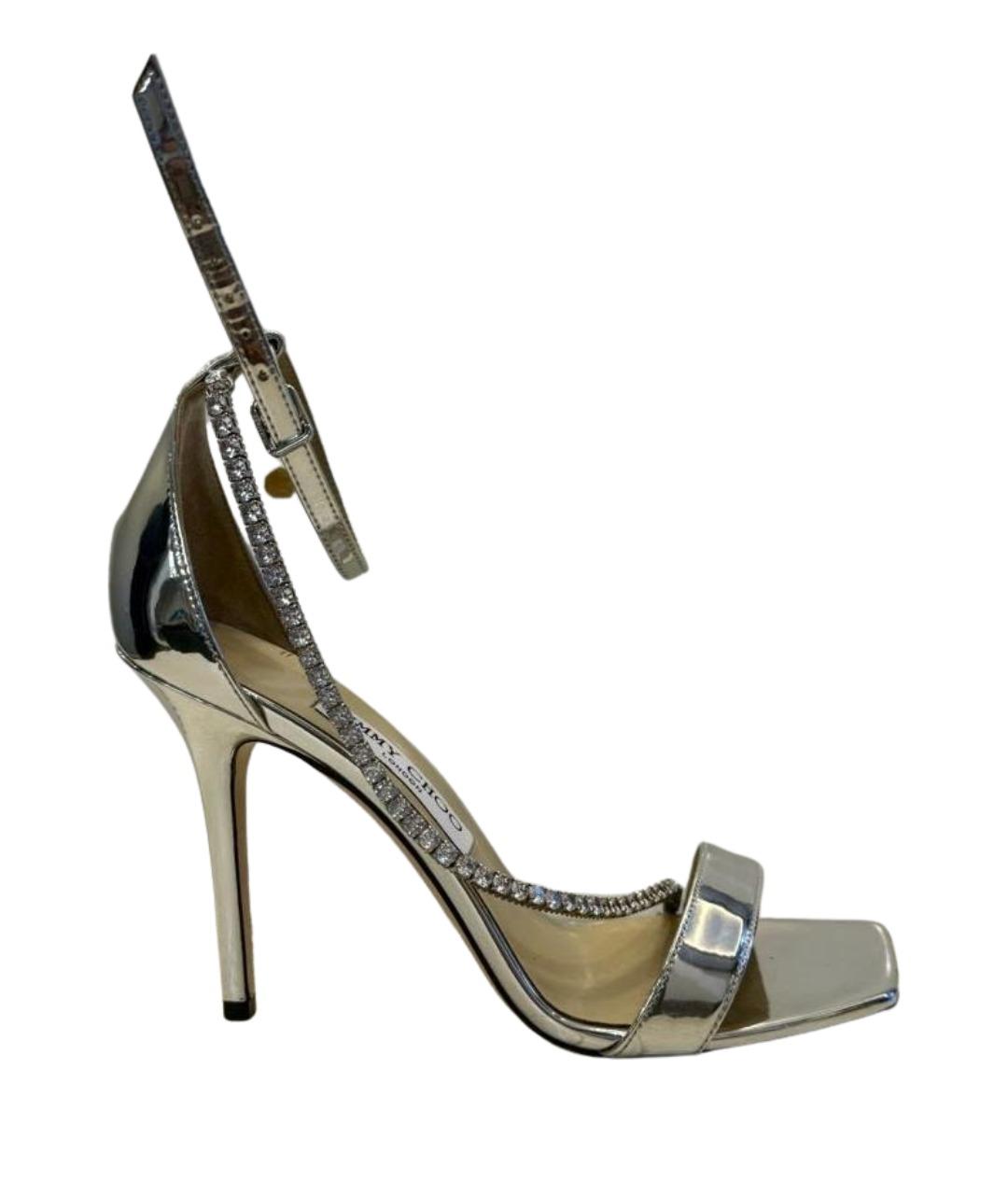 JIMMY CHOO Серебряные босоножки из лакированной кожи, фото 1