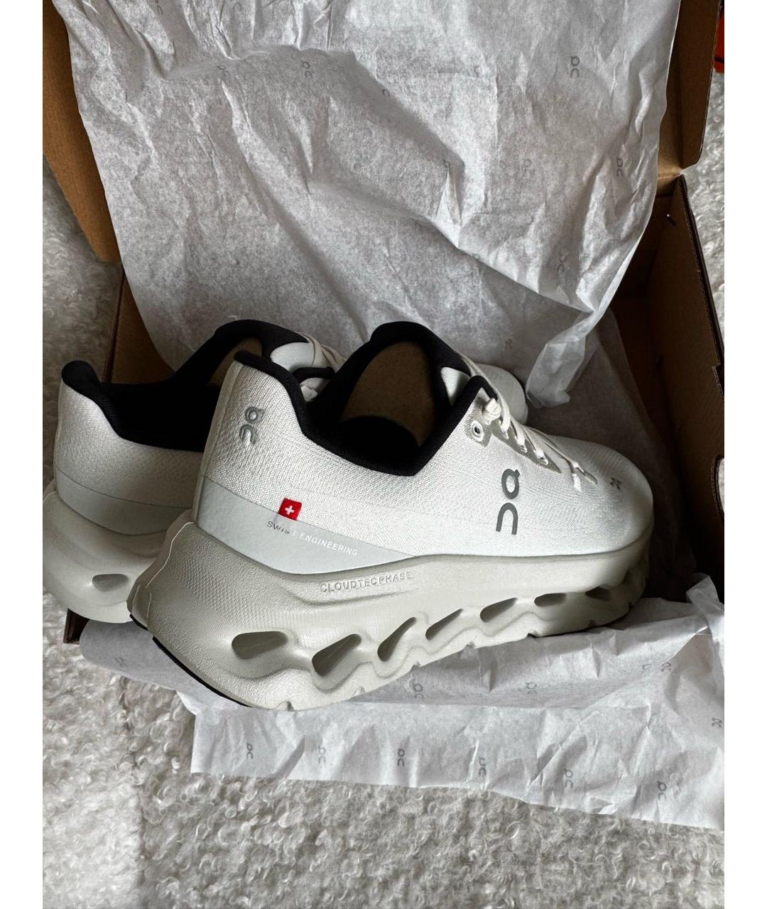 ON Белые текстильные низкие кроссовки / кеды, фото 4