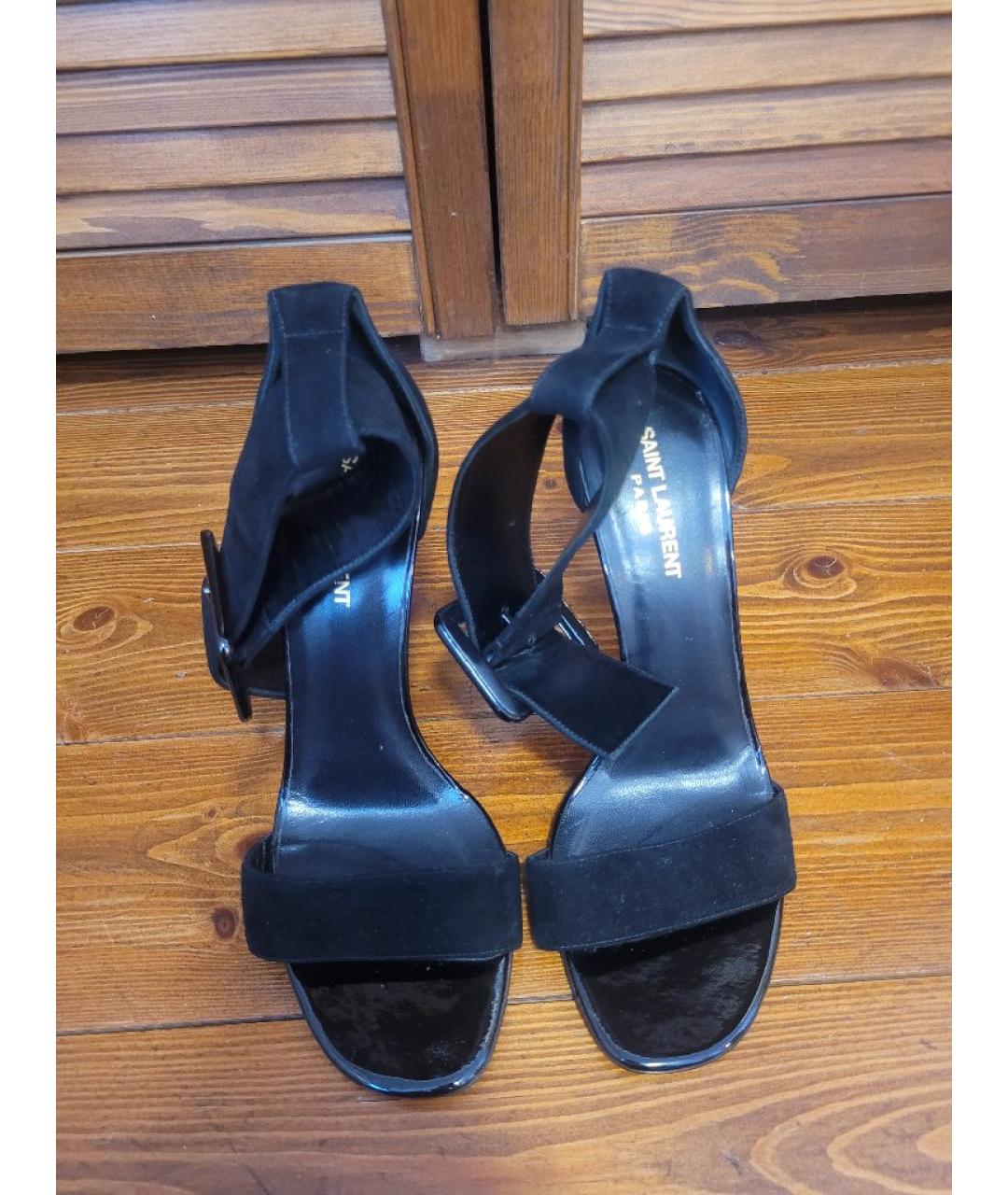 SAINT LAURENT Черные замшевые босоножки, фото 2