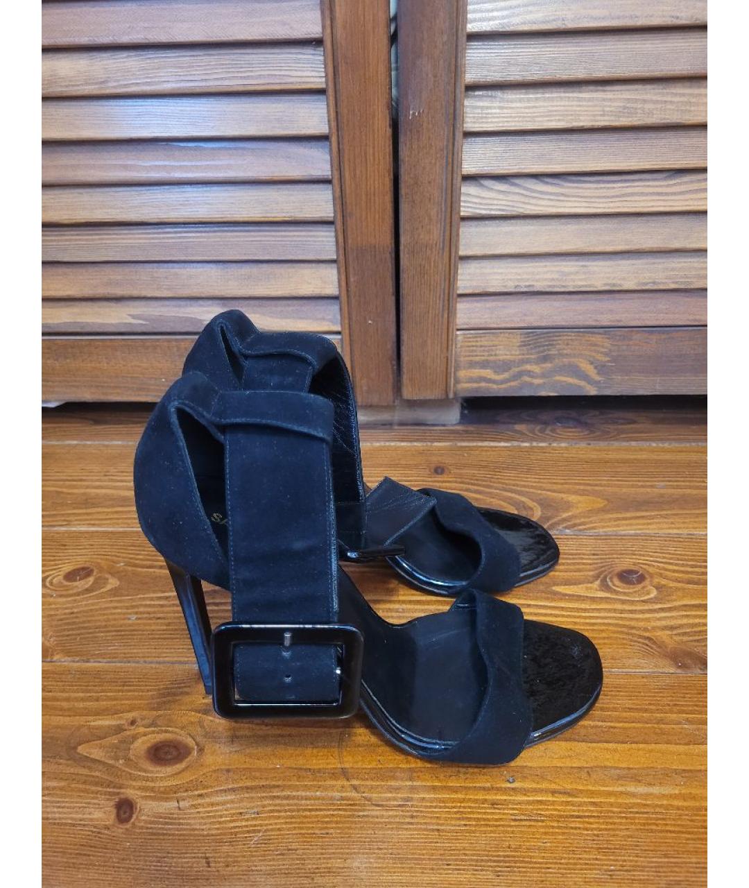 SAINT LAURENT Черные замшевые босоножки, фото 7