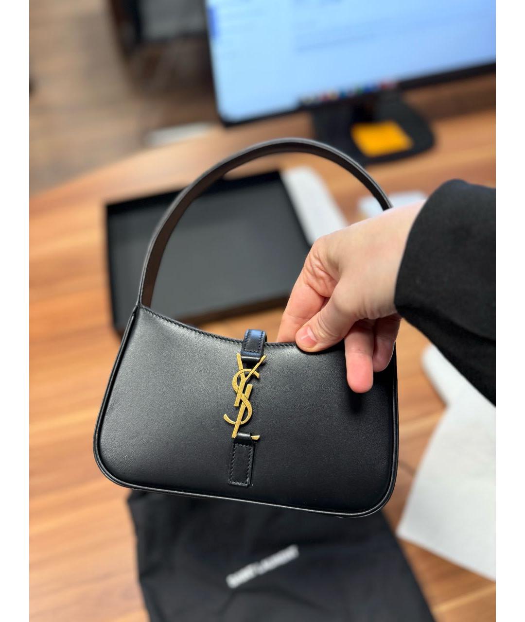 SAINT LAURENT Черная кожаная сумка через плечо, фото 2