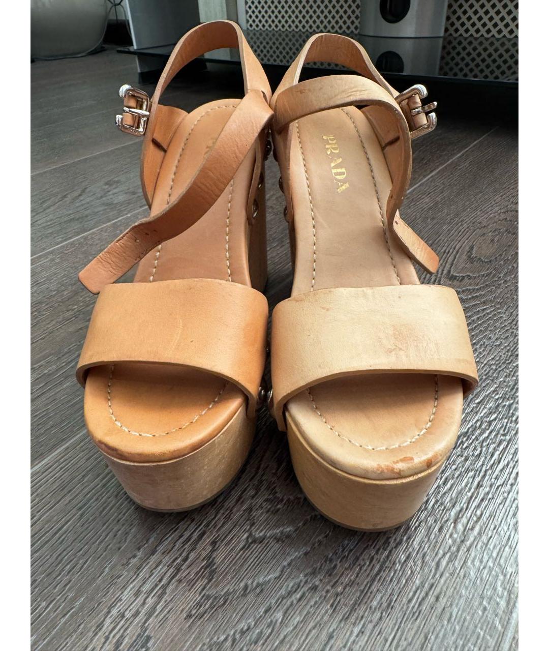 PRADA Коричневые кожаные босоножки, фото 2
