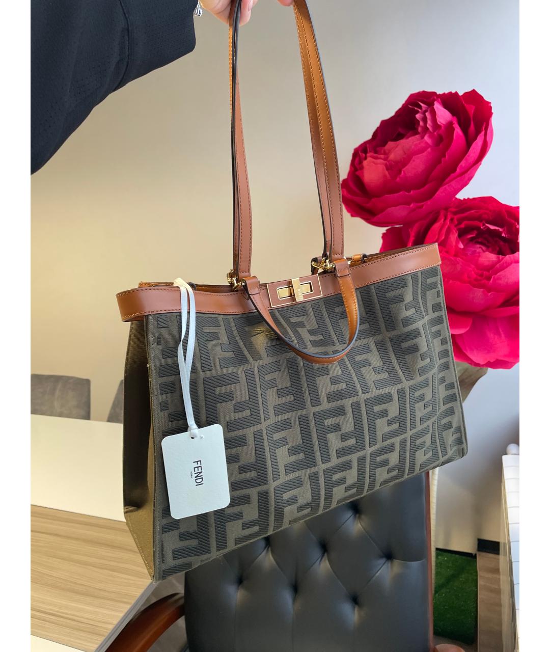 FENDI Хаки тканевая сумка тоут, фото 5