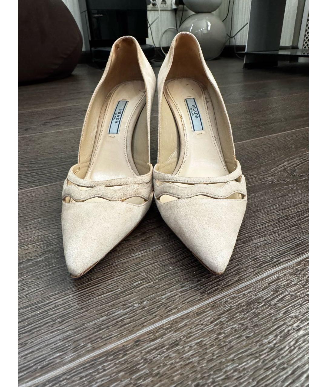 PRADA Бежевые замшевые туфли, фото 2