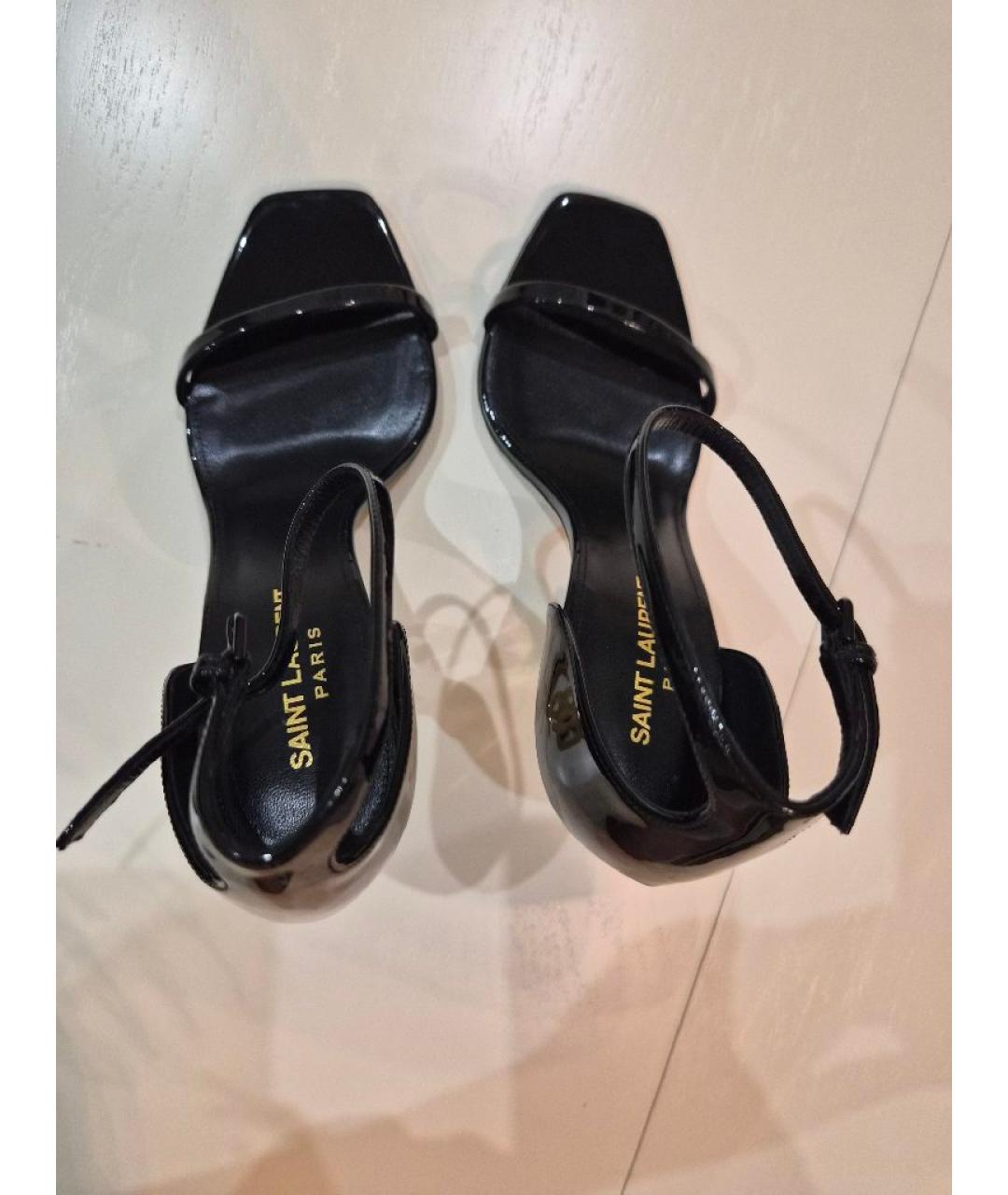 SAINT LAURENT Черные босоножки из лакированной кожи, фото 3