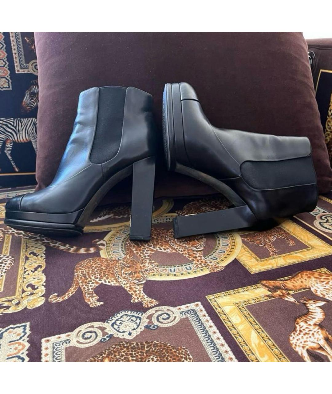 CHANEL Черные кожаные ботильоны, фото 5