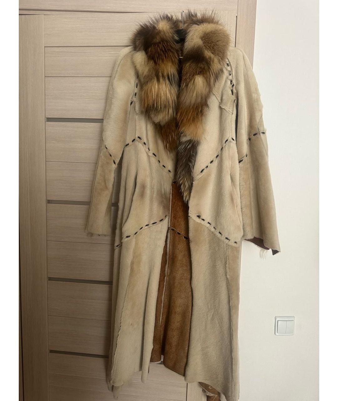 ROBERTO CAVALLI Бежевая замшевая дубленка, фото 4