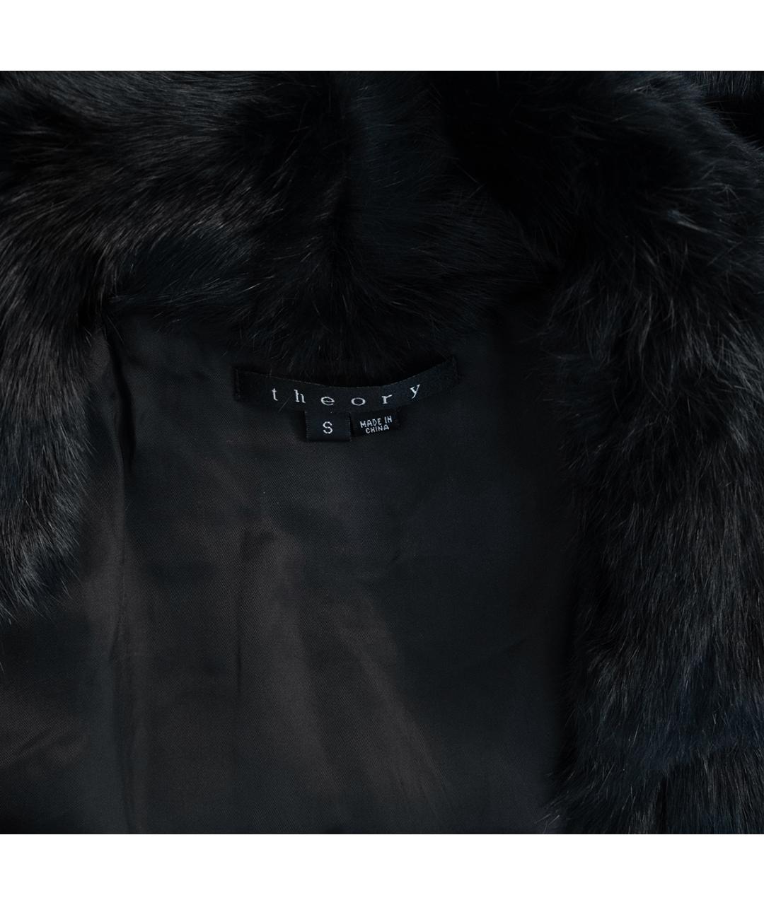 THEORY Черный меховой жилет, фото 3