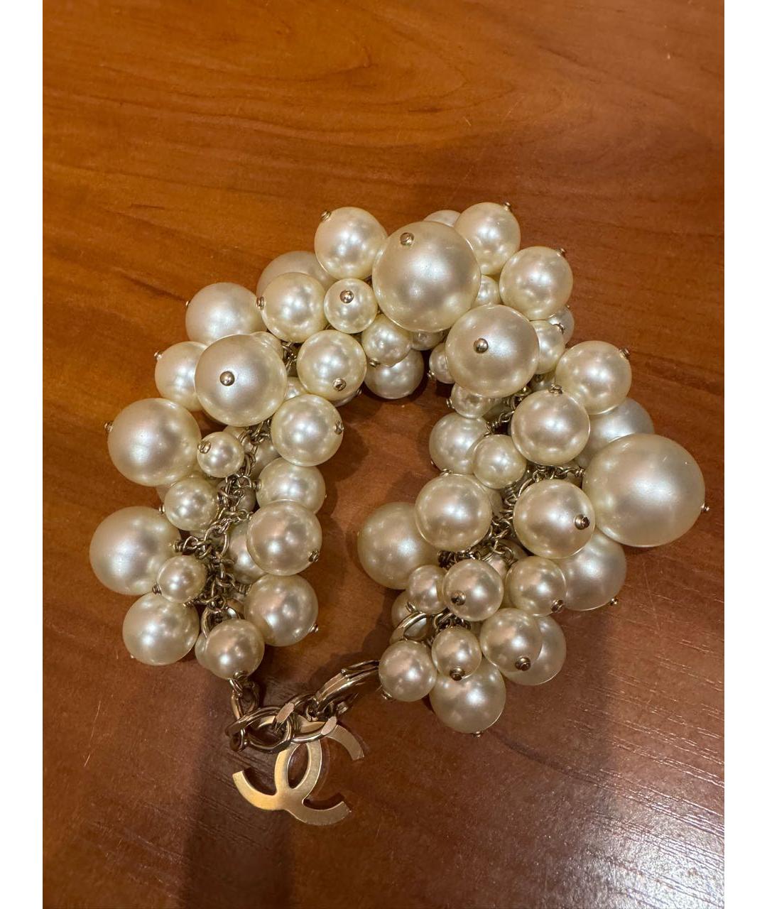 CHANEL Белый жемчужный браслет, фото 2