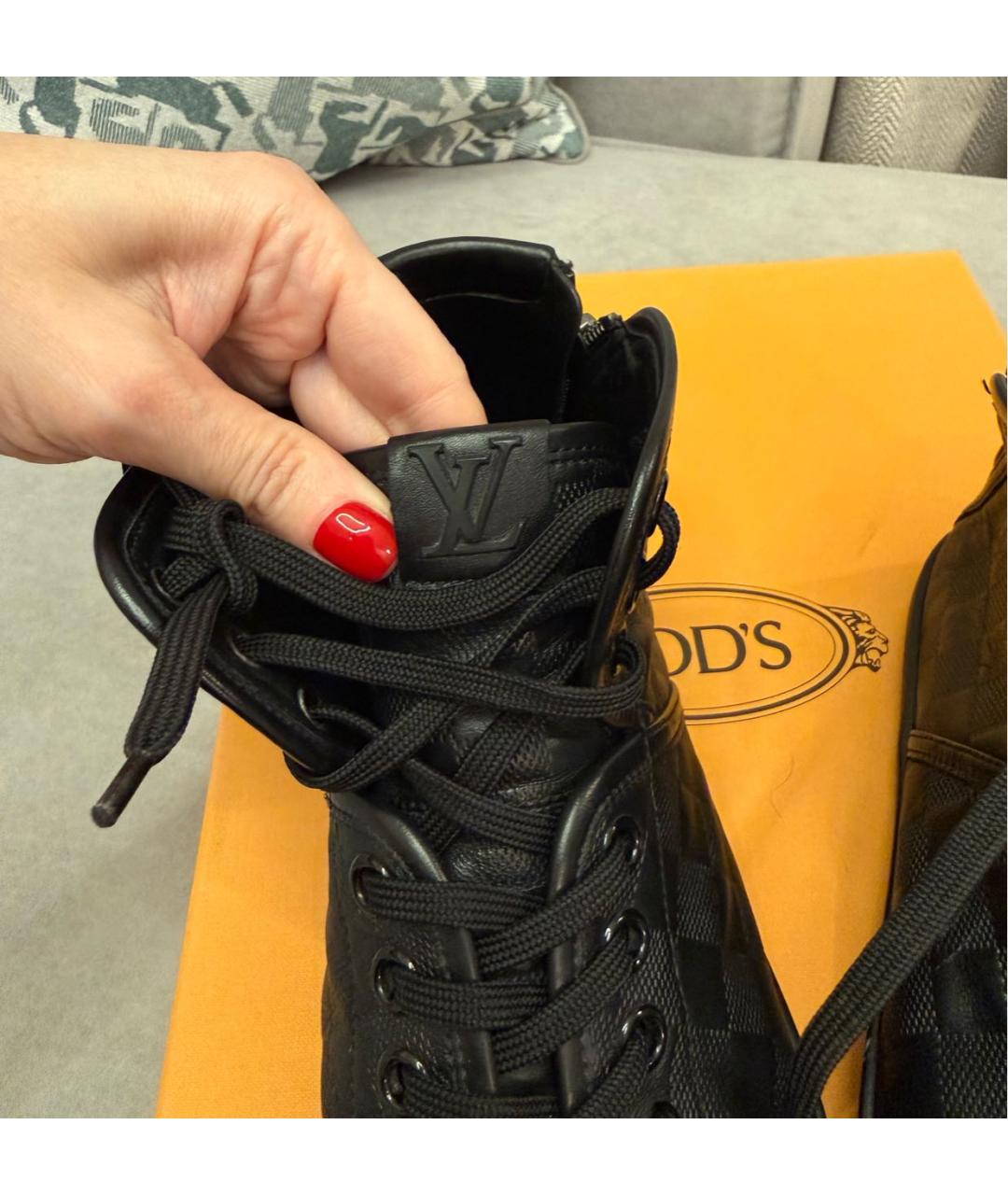 LOUIS VUITTON Черные кожаные высокие кроссовки / кеды, фото 5