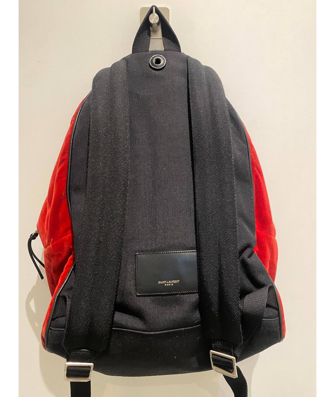 SAINT LAURENT Красный бархатный рюкзак, фото 4