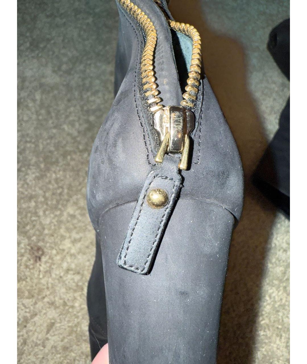 LOUIS VUITTON Черные нубуковые ботильоны, фото 4