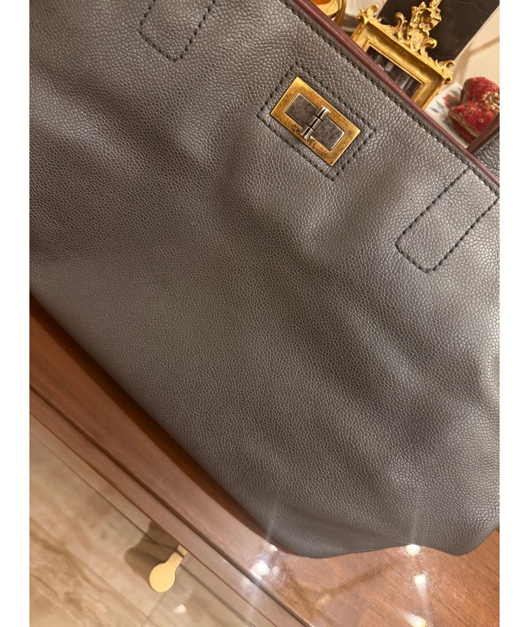 CHANEL Черная кожаная сумка тоут, фото 2