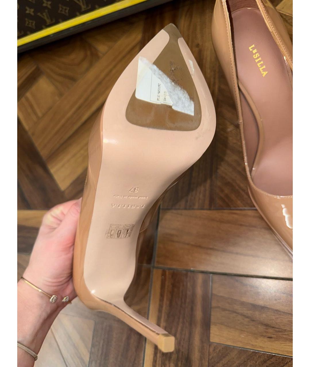 LE SILLA Бежевые туфли из лакированной кожи, фото 3