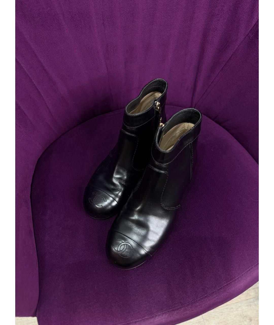 CHANEL Черные кожаные ботильоны, фото 8