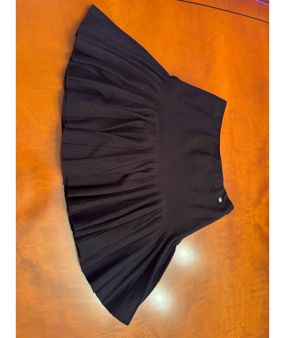 CHANEL Черный шерстяной костюм с юбками, фото 2