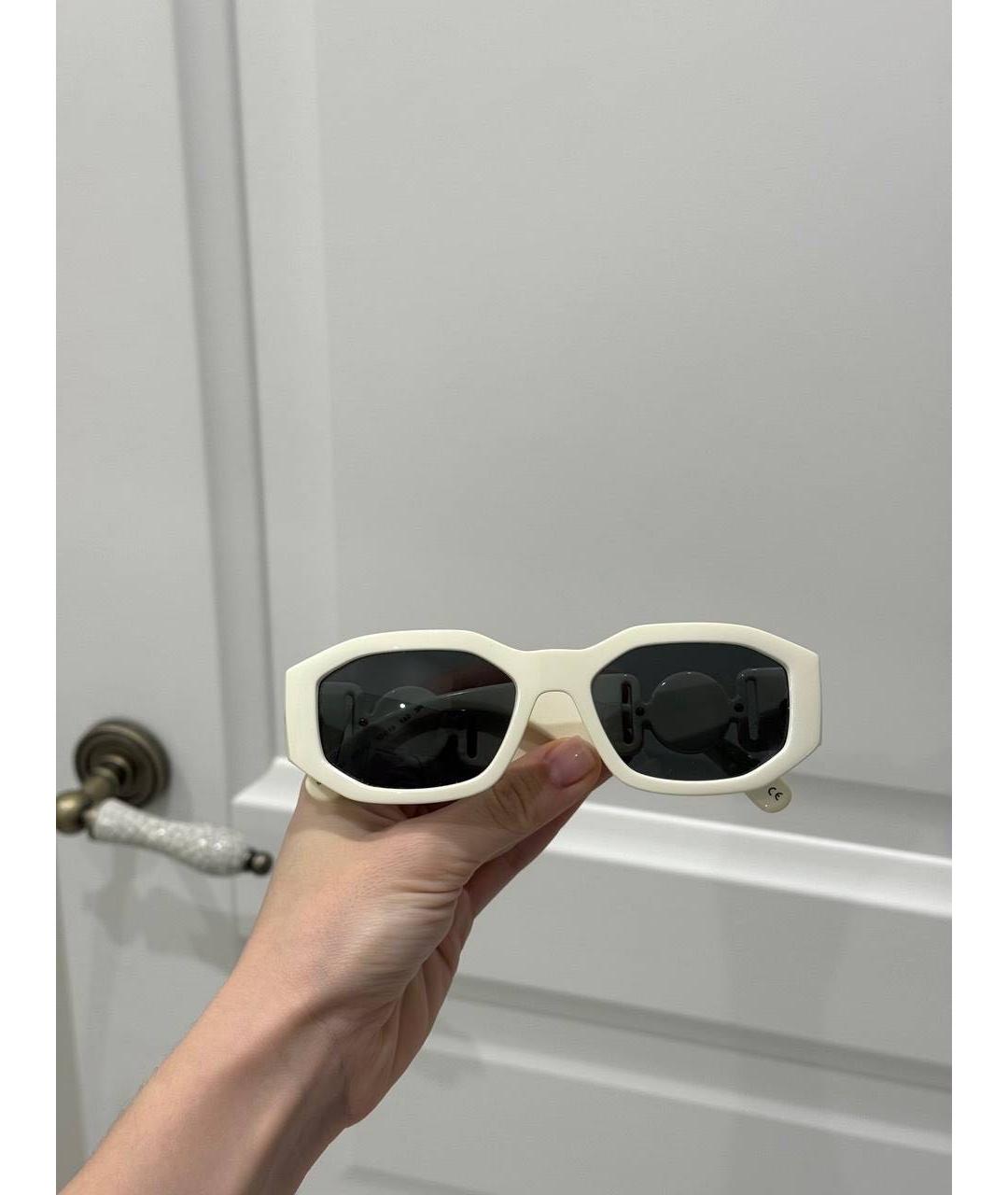 VERSACE Белые пластиковые солнцезащитные очки, фото 8