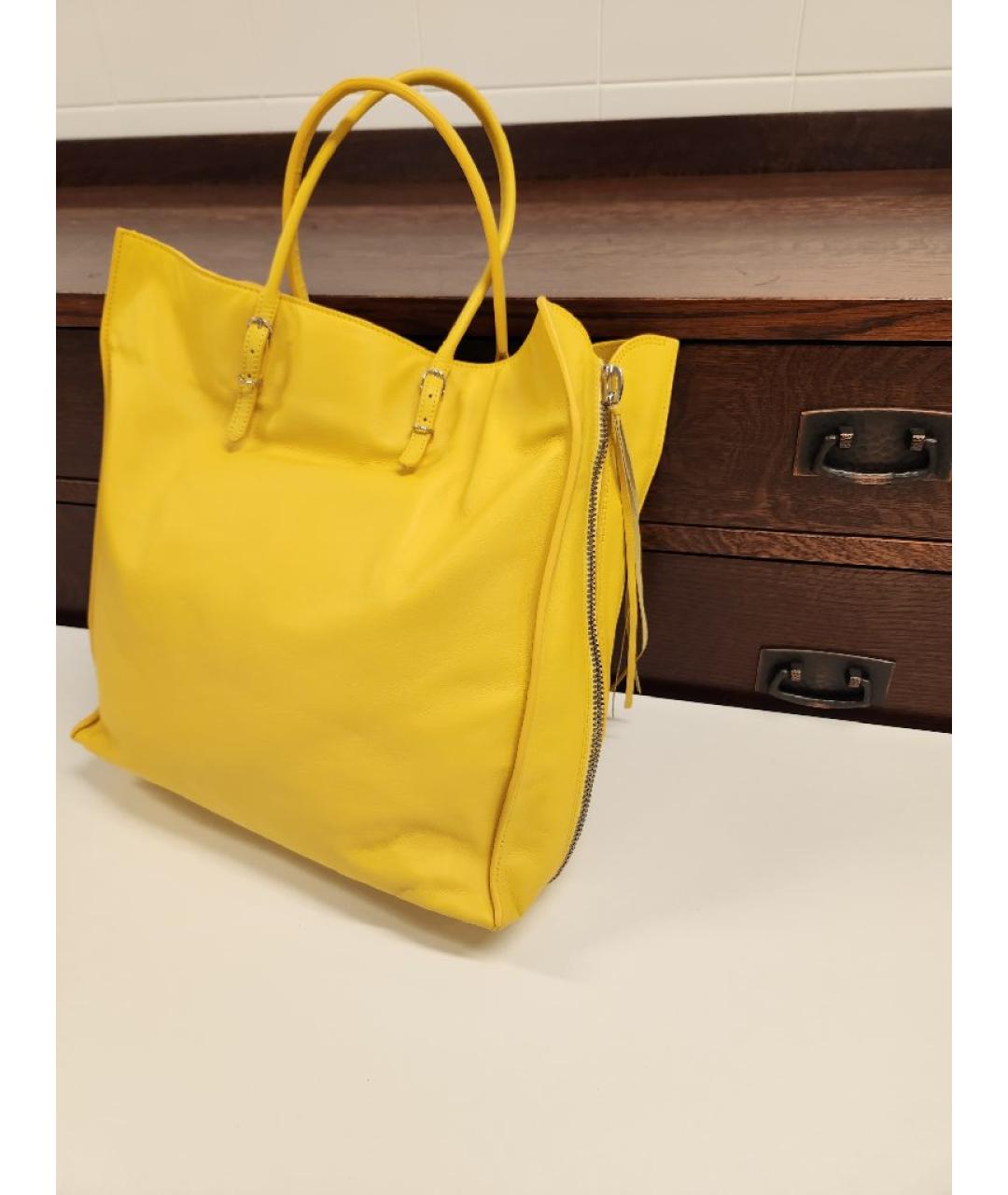 BALENCIAGA Желтая кожаная сумка тоут, фото 4