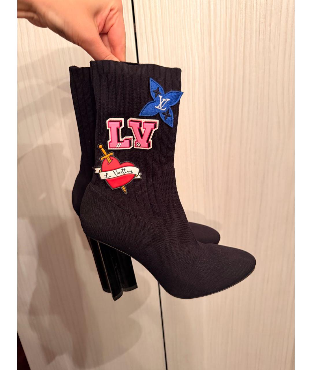 LOUIS VUITTON Черные текстильные ботильоны, фото 4
