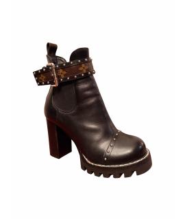 LOUIS VUITTON Ботильоны